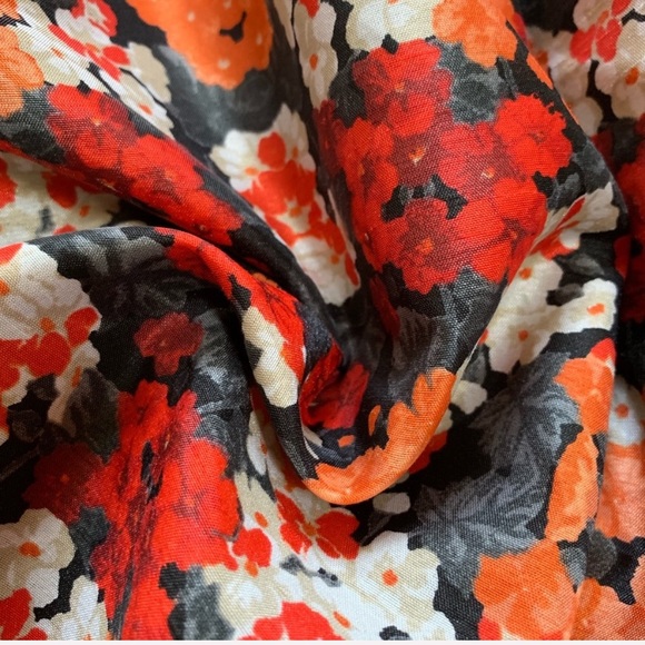 Kensie Floral Skirt - Picture 8 of 11